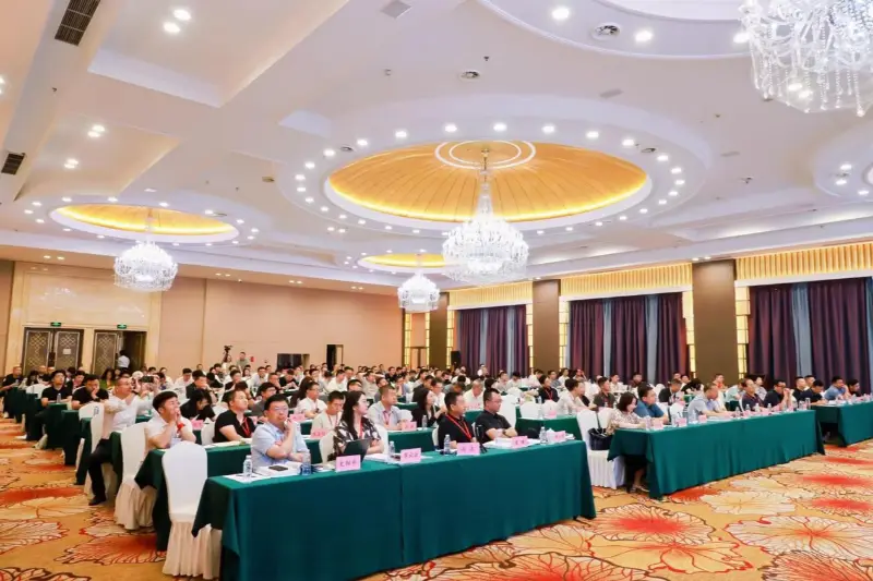 福建泉工股份有限公司亮相第四届煤基固废综合利用技术交流会 共探煤基固废资源化利用新路径 福建泉工股份有限公司亮相第四届煤基固废综合利用技术交流会 共探煤基固废资源化利用新路径